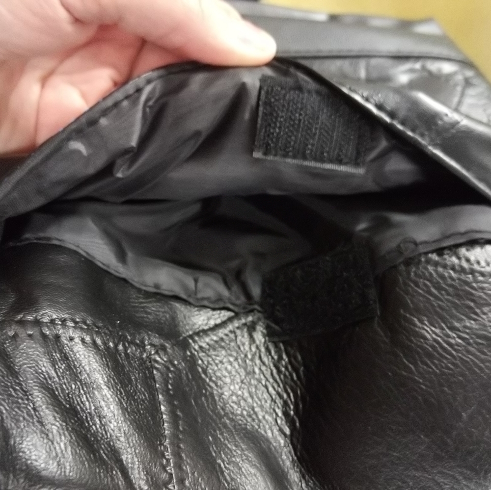 🆕Stone Mountain Black leather crossbody bag🆕with tags  lightweight crossover - Picture 4 of 12